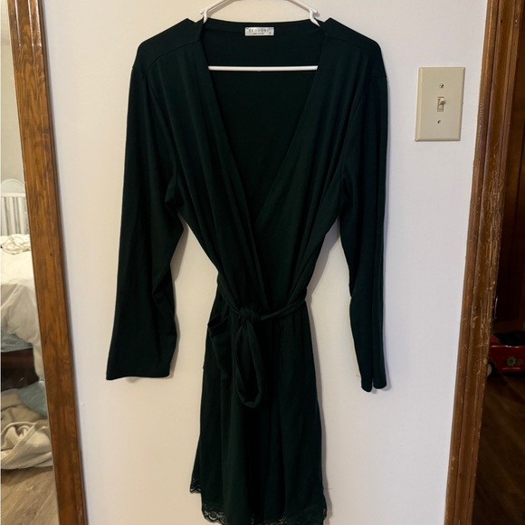 Medium Nursing/Breastfeeding Mama Bundle 3 Dresses, Cover, Robe & Nightgown Lot - Picture 12 of 16